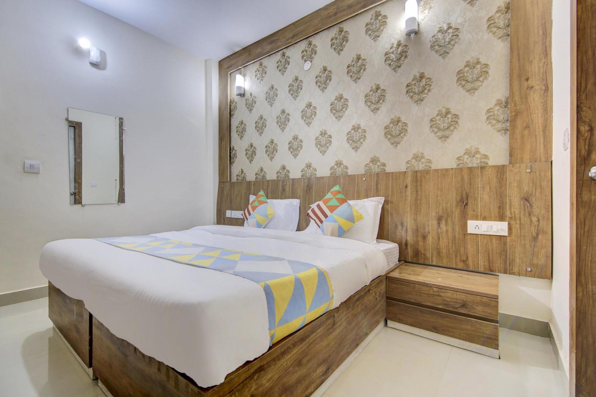 Collection O City Near Prem Mandir Gurgaon Exterior foto